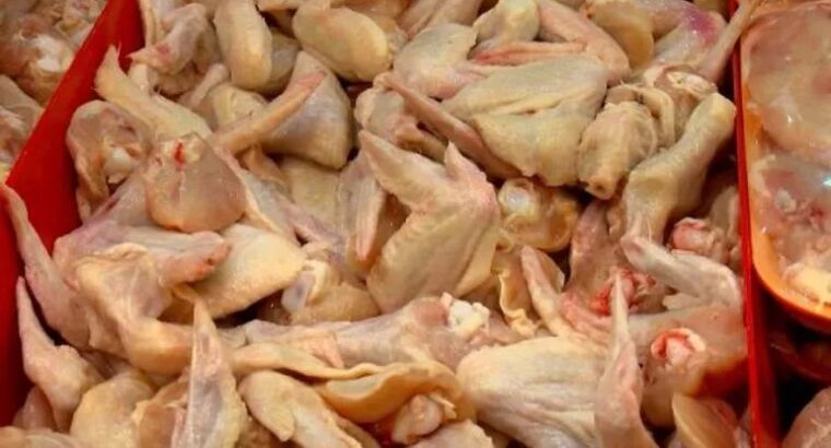 С запретом на посещение лесных зон упали цены на мясо курицы