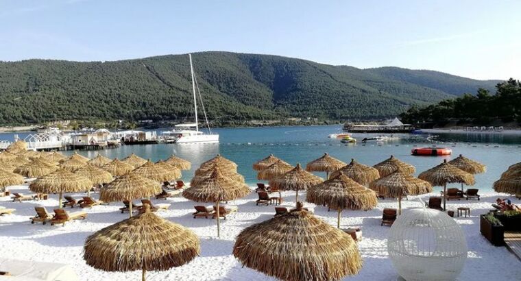 Названы самые востребованные у россиян курорты Турции