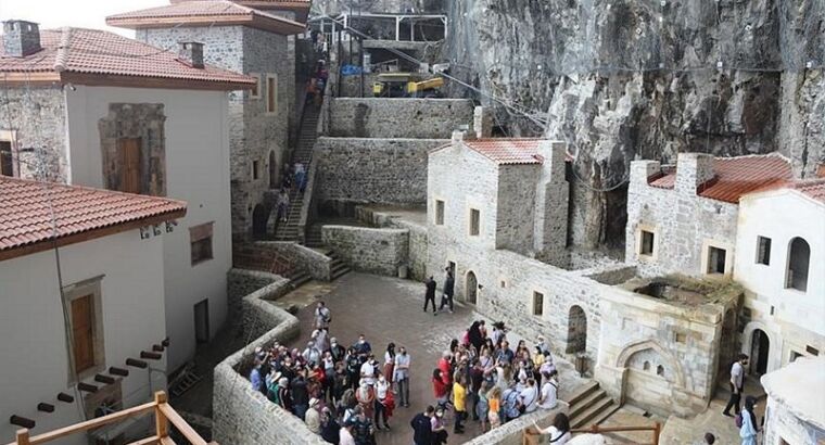 Монастырь Сумела в Турции после реставрации принимает по 1 500 туристов в день