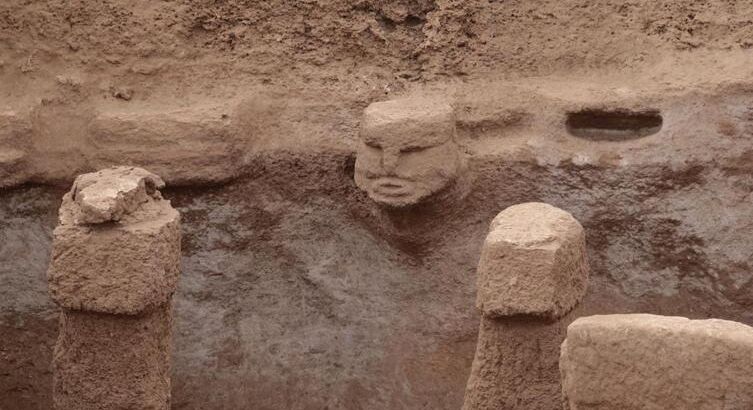 В руинах древнего поселения в Турции нашли уникальные скульптуры возрастом 11 тыс. лет