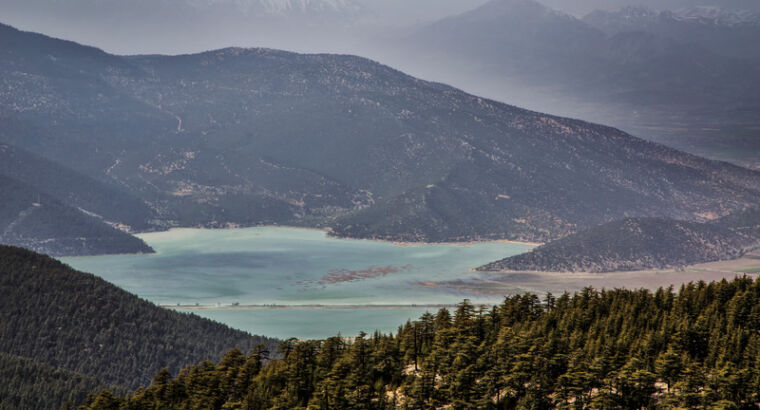 В турецкой Анталье полностью пересохло озеро