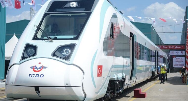 Первый электропоезд турецкого производства будет запущен в 2022 году