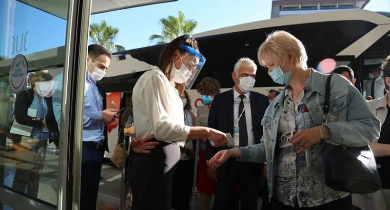 А мест в отелях то и не осталось