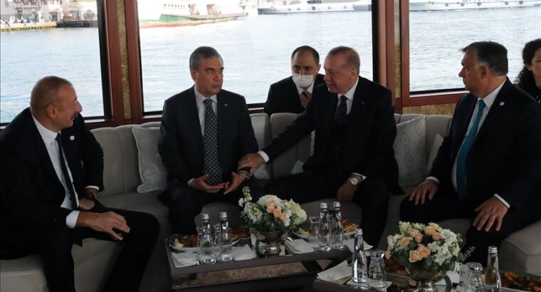 Участники саммита Тюркского совета прибыли на остров близ Стамбула