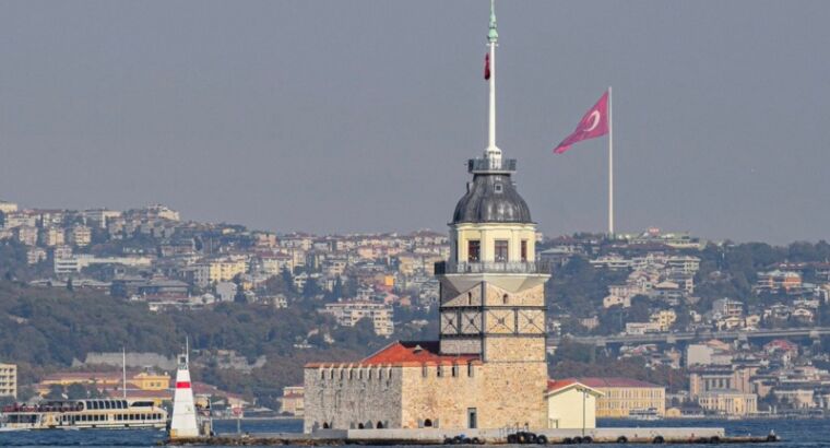 Стамбул принимает 7 млн туристов за 10 месяцев