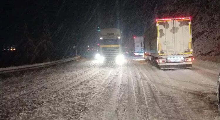 В Анталии пошёл первый снег