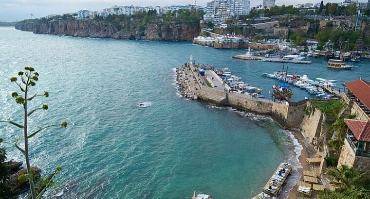 На Новый год туристы могут отдохнуть в люксовых отелях Турции в 2 раза дешевле