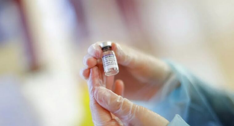 Дополнительная вакцина Pfizer-BioNTech была одобрена для детей 12-15 лет в США