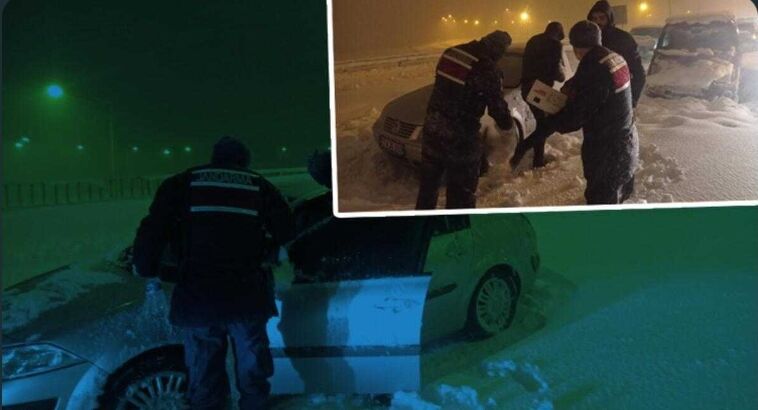 В Газиантепе прошёл сильный снегопад