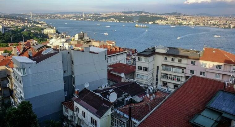 Раскрыта причина рекордных инвестиций россиян в Турцию