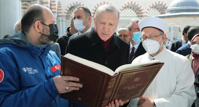 В Стамбуле открылась ярмарка книг