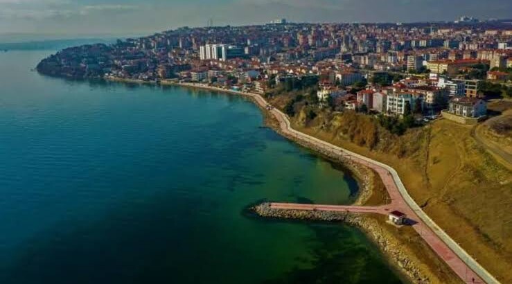 Из Стамбула многие жители сбежали в Текирдаг