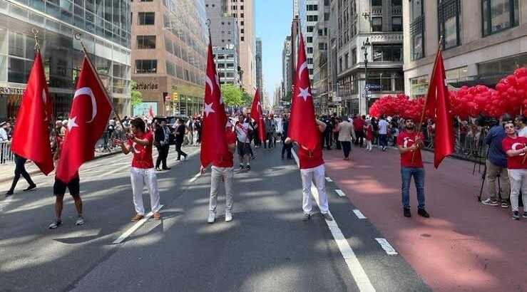 В США прошёл ежегодный парад в честь Дня Турции