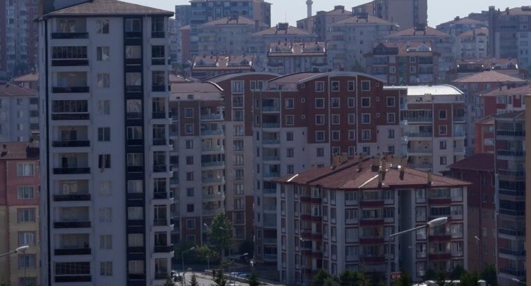 Студенты не знают, за что и где снимать жильё