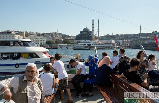 Стамбул запускает еще семь паромных переправ между Азией и Европой