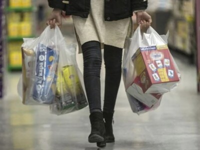 Цена на пластиковые пакеты была увеличена