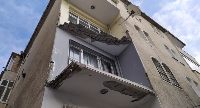 Жители квартиры подумали, что происходит землетрясение