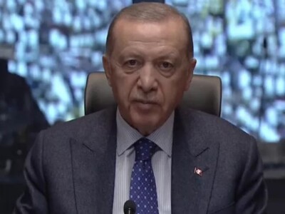 Президент Турции объявил в зоне землетрясения чрезвычайное положение на 3 месяца