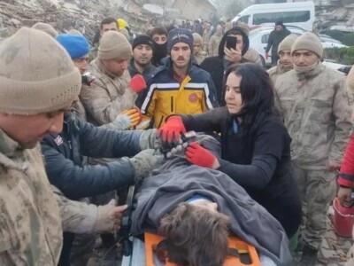 Третий день после землетрясения, потрясшего Турцию