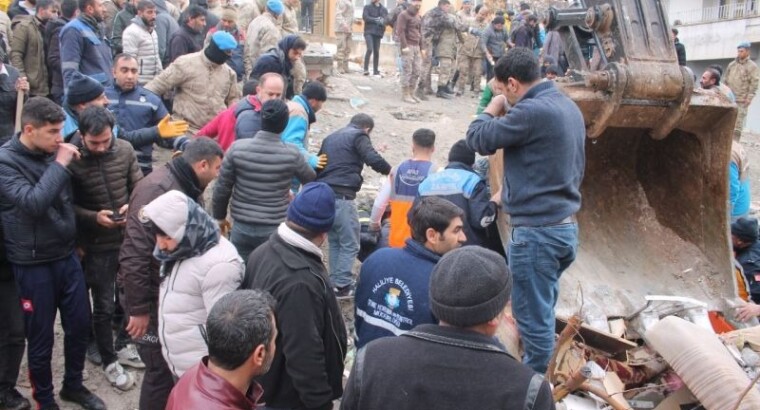 Количество погибших в результате землетрясения опять увеличилось