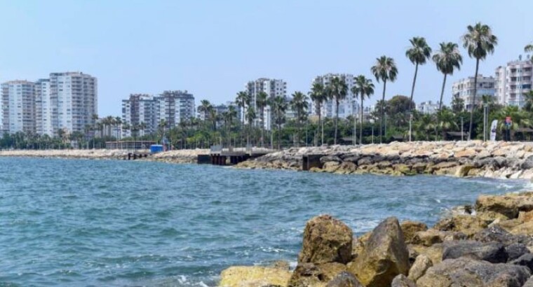 Население Мерсина за две недели увеличилось на 40%