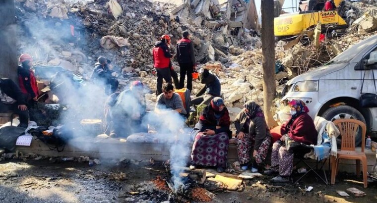 МВД Турции: число погибших при землетрясениях выросло до 39 672