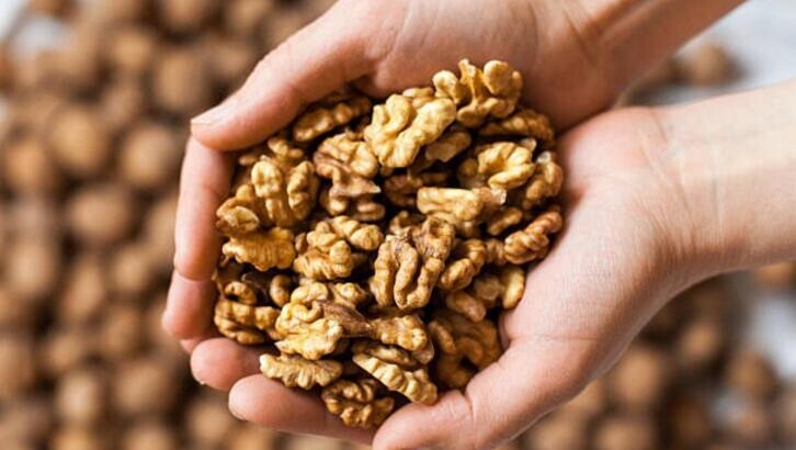 Польза грецких орехов для здоровья