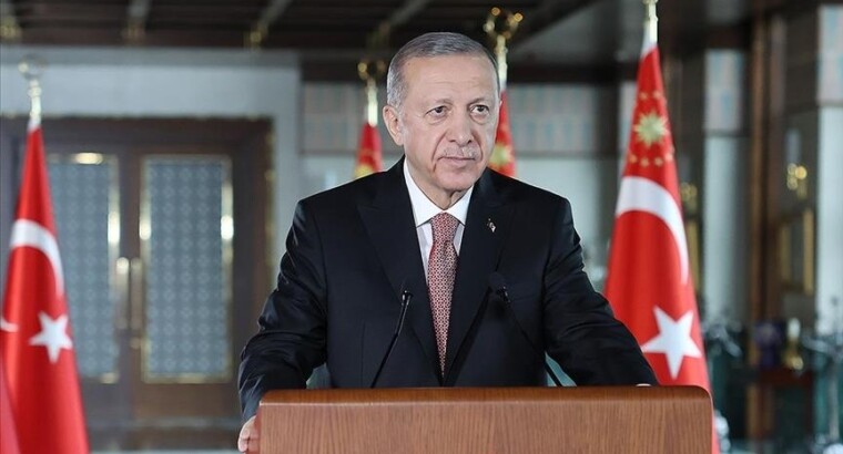 Эрдоган призвал предпринимателей поддержать процесс восстановления зоны бедствия