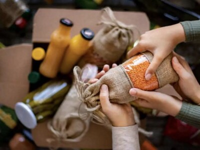 Стали известны цены на продовольственные наборы к Рамазану