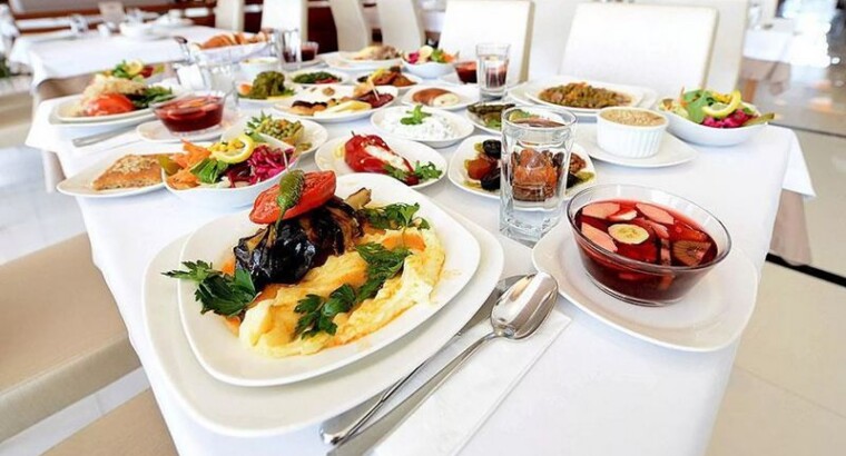 Специалисты предупредили, как нужно правильно принимать вечернюю трапезу для постящихся