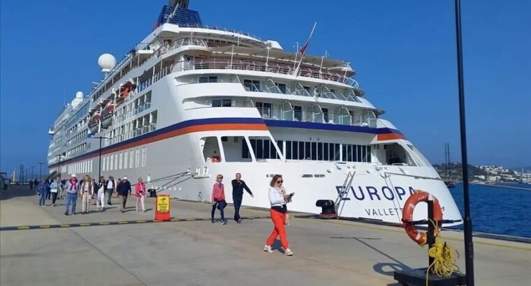 Круизное судно «Europa» доставило в Бодрум более 340 туристов