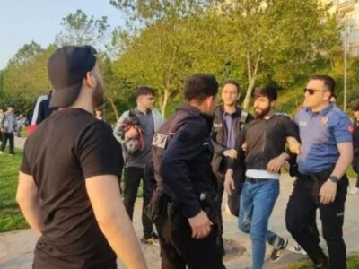 В районе Мода в Кадыкее были задержаны 4 парня
