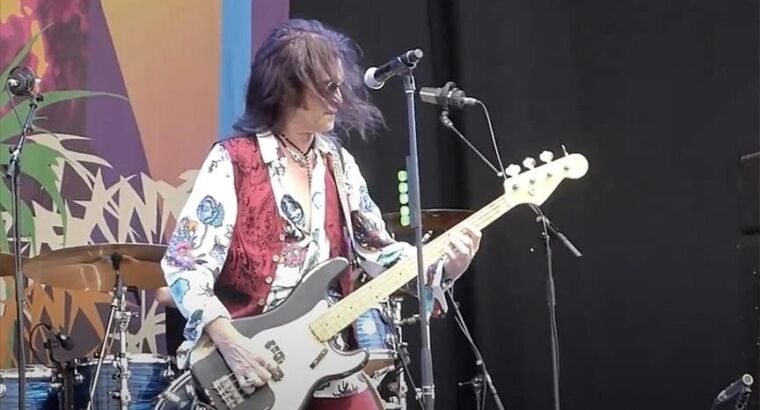 Бывший участник группы Deep Purple даст два концерта в Турции