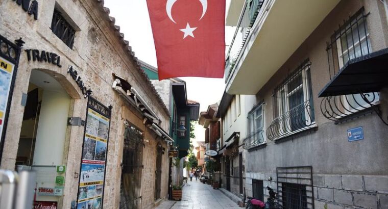 Власти Турции не намерены полностью запрещать продажу жилья иностранцам