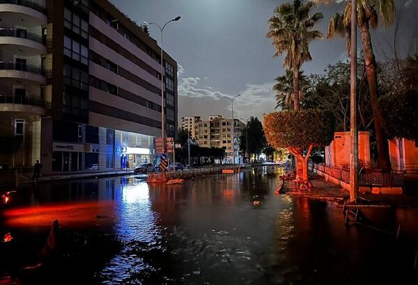 В Искендуруне снова затопило улицы
