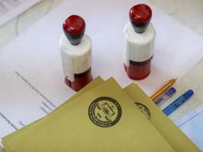 Три человека скончались от сердечного приступа у избирательной урны