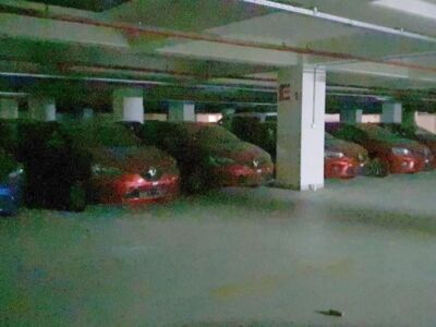 Загадка новых автомобилей на стоянке аэропорта в провинции Диярбакыр