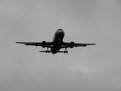 Рейс Стамбул-Москва совершил экстренную посадку из-за буйной пассажирки