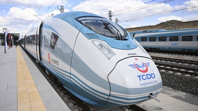 На скорые поезда была увеличена цена