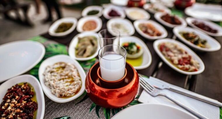 Цены на алкоголь и сигареты в Турции все растут и растут