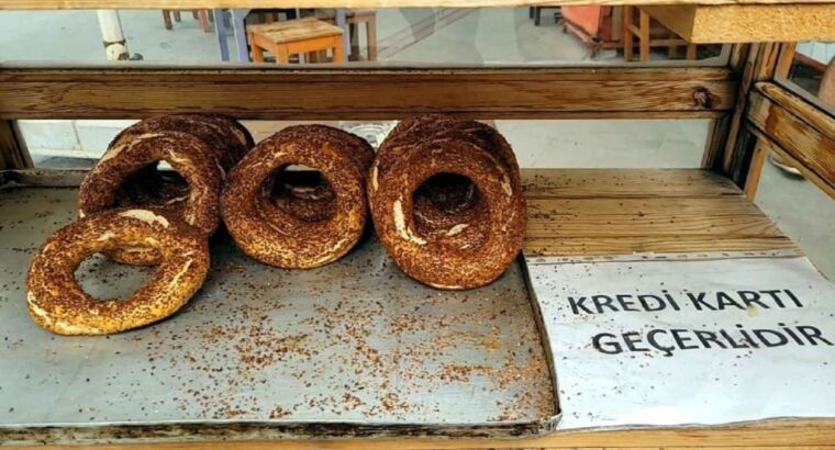 Турецкий симит стал стоить 10 лир в провинции Айдын