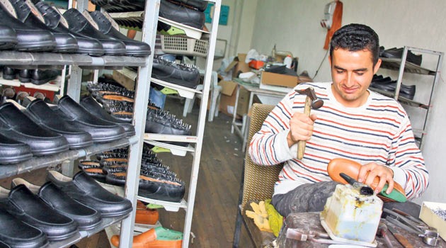 Исследование: в Турции все чаще дети идут по стопам родителей