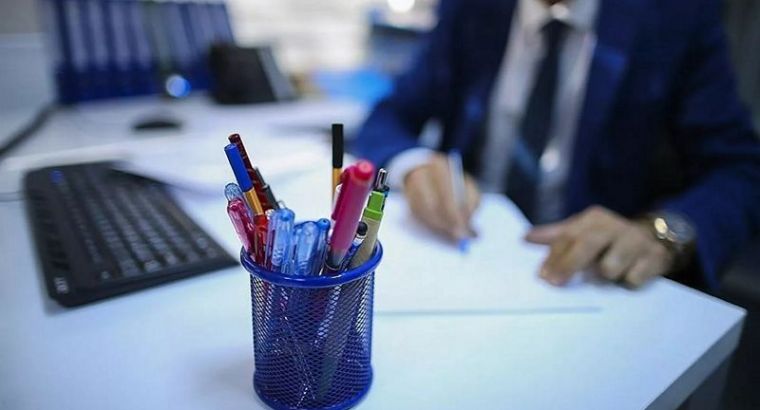 Список учреждений, принимающих на работу госслужащих, объявлен: прием сотрудников с и без экзамена KPSS