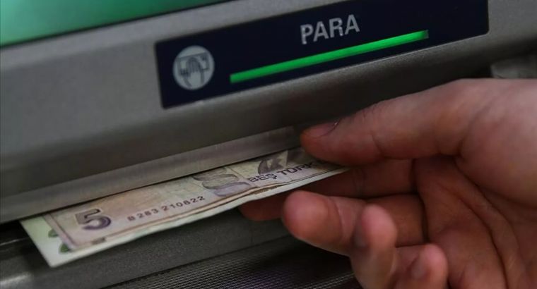 Новые лимиты на снятие наличных в банкоматах Турции