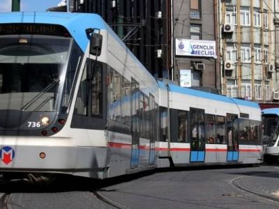В СТАМБУЛЕ ПОВЫСИЛИ ТАРИФЫ НА ОБЩЕСТВЕННЫЙ ТРАНСПОРТ