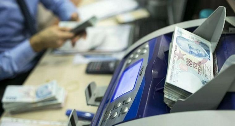 Ставки по вкладам снизились после решения Центрального банка