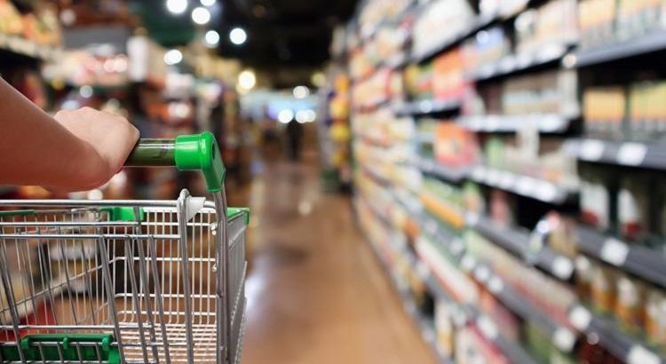 Рамазанские скидки в супермаркетах: цены снижены до 25%!
