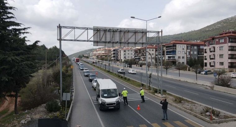Начался байрам: дороги забиты, образовались километровые пробки