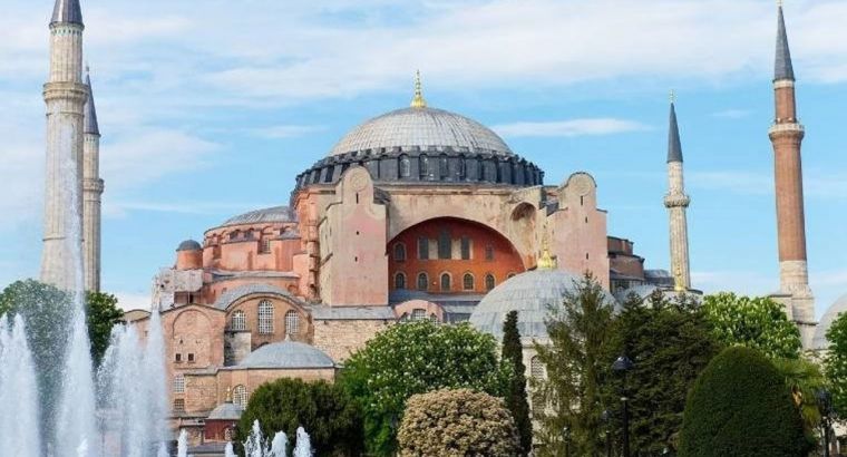 Приговор вынесен: мужчина, взломавший дверь Айя-Софии, получил тюремный срок