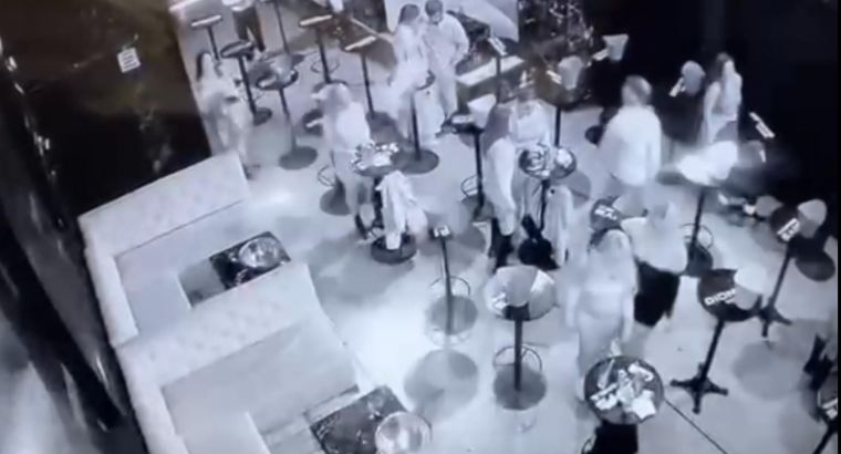 Скандал с таксистом в Стамбуле: туристку из Китая обманули на 58 тысяч лир